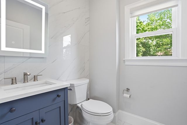36 Neillian Street 36, Bedford, MA 01730