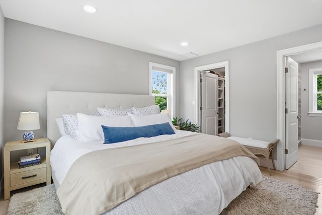 36 Neillian Street 36, Bedford, MA 01730