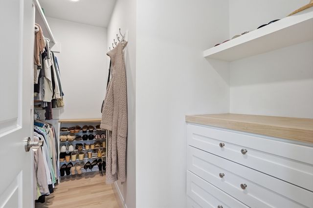 36 Neillian Street 36, Bedford, MA 01730