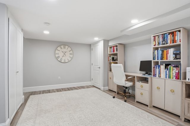 36 Neillian Street 36, Bedford, MA 01730