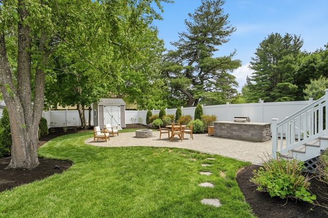 36 Neillian Street 36, Bedford, MA 01730
