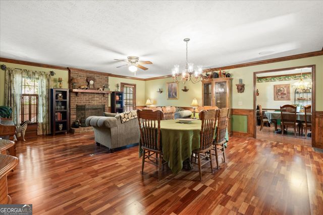 140 E Allison Circle, Carrollton, GA 30117