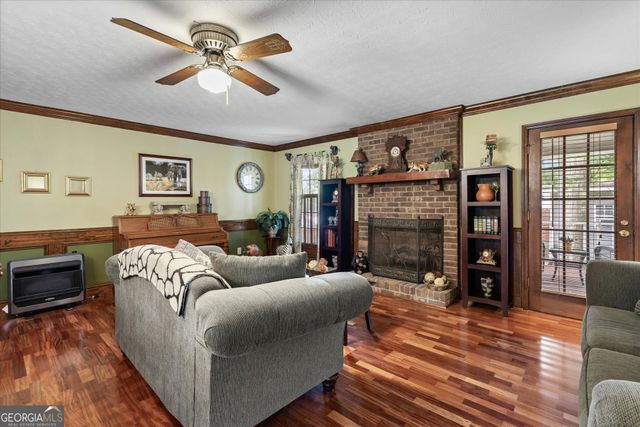 140 E Allison Circle, Carrollton, GA 30117