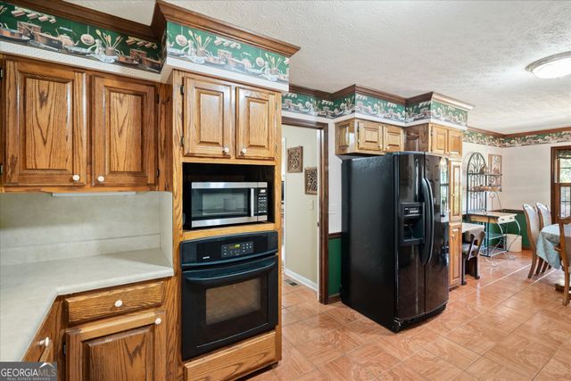 140 E Allison Circle, Carrollton, GA 30117