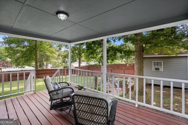 140 E Allison Circle, Carrollton, GA 30117