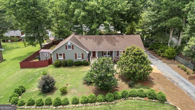 140 E Allison Circle, Carrollton, GA 30117