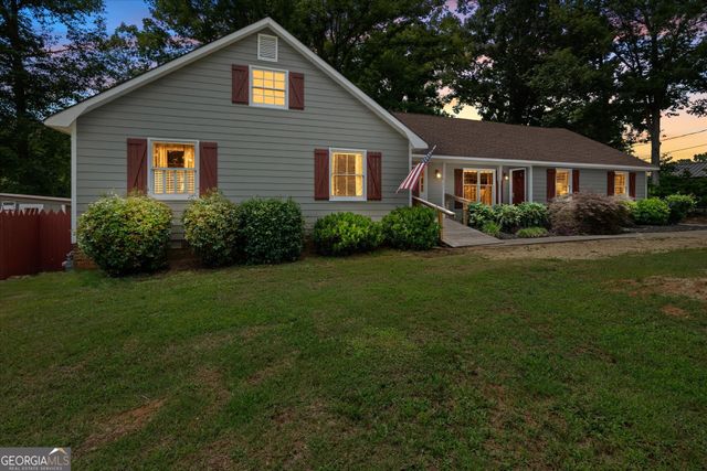 140 E Allison Circle, Carrollton, GA 30117