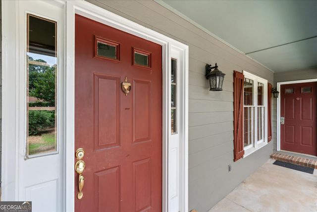 140 E Allison Circle, Carrollton, GA 30117