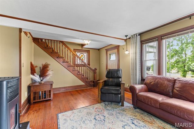 5704 Feezor Road, Farmington, MO 63640