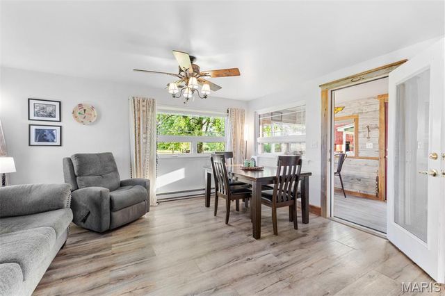 5704 Feezor Road, Farmington, MO 63640