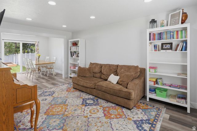 999 N 900 W, West Bountiful, UT 84087