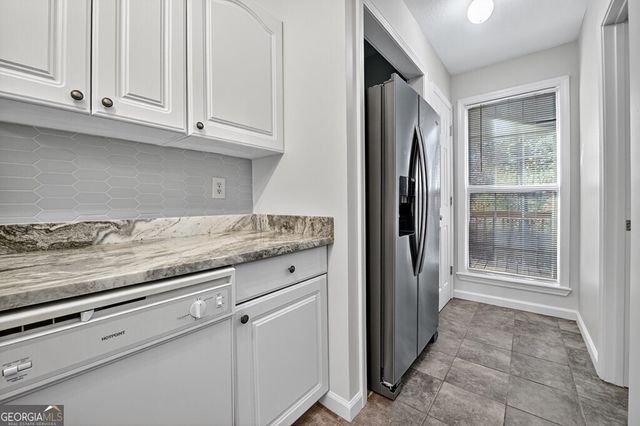 20 Riverwood Drive, Blue Ridge, GA 30513