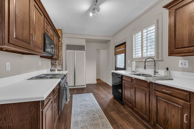 8 Clearview Avenue, Chattanooga, TN 37404