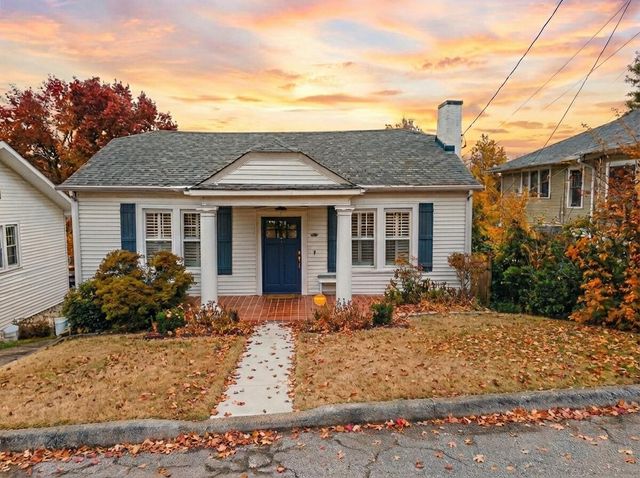 8 Clearview Avenue, Chattanooga, TN 37404