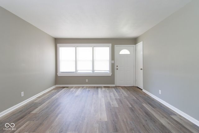 432 Woodview Drive, Noblesville, IN 46060