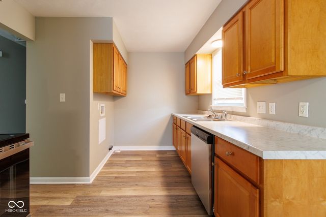 432 Woodview Drive, Noblesville, IN 46060