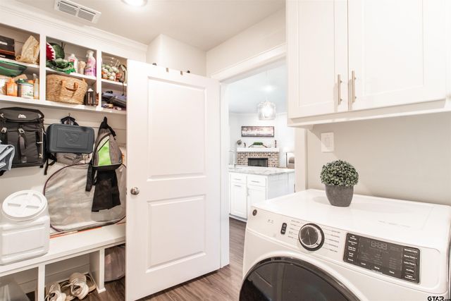 227 Amanda Ave, Bullard, TX 75757