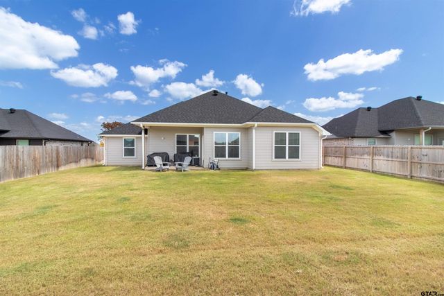 227 Amanda Ave, Bullard, TX 75757