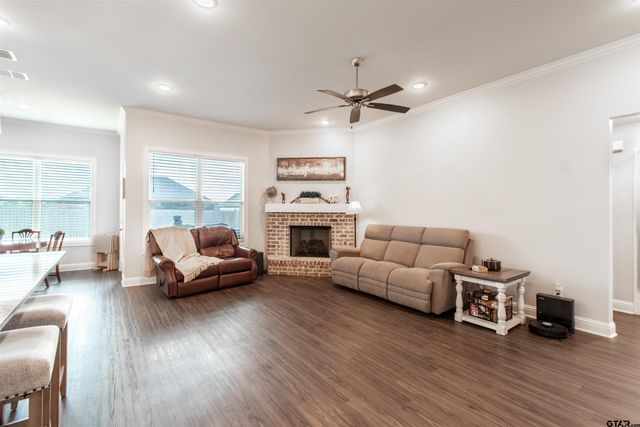 227 Amanda Ave, Bullard, TX 75757