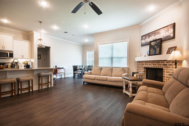 227 Amanda Ave, Bullard, TX 75757