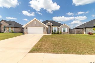 227 Amanda Ave, Bullard, TX 75757