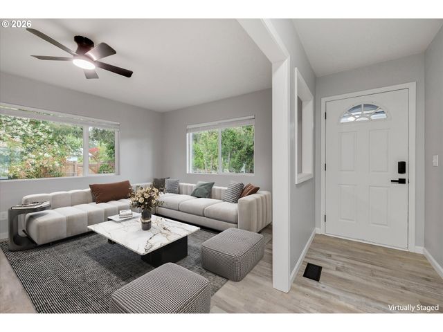 885 E BRIDGE St, Vernonia, OR 97064