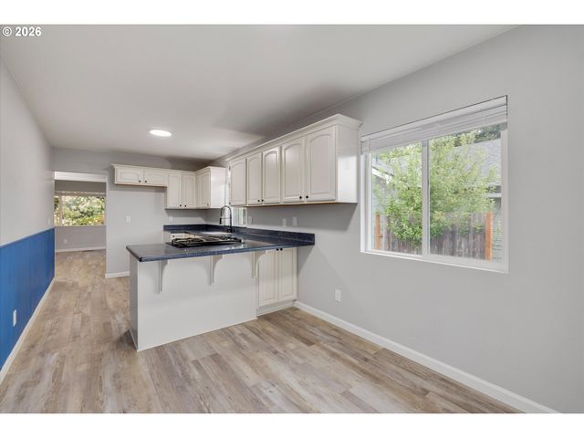 885 E BRIDGE St, Vernonia, OR 97064