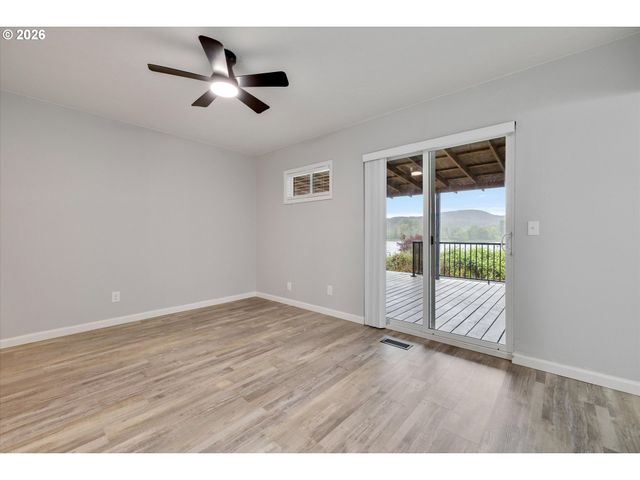 885 E BRIDGE St, Vernonia, OR 97064