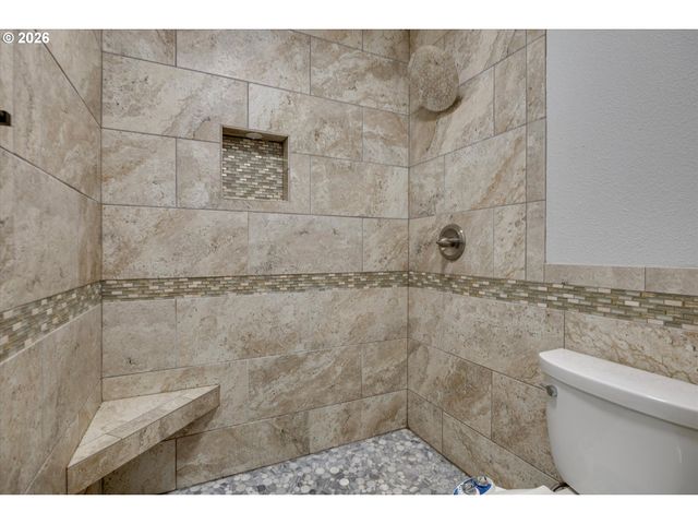 885 E BRIDGE St, Vernonia, OR 97064