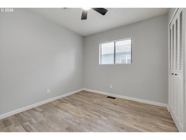 885 E BRIDGE St, Vernonia, OR 97064