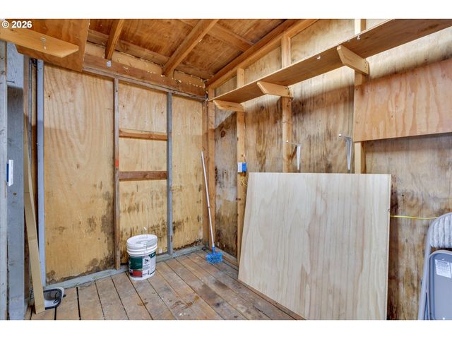885 E BRIDGE St, Vernonia, OR 97064