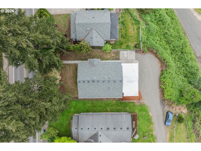 885 E BRIDGE St, Vernonia, OR 97064