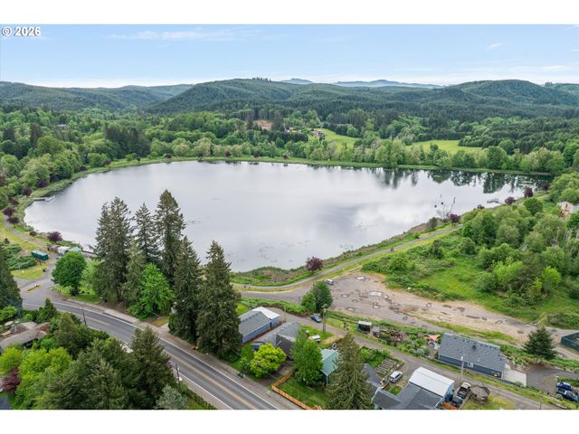 885 E BRIDGE St, Vernonia, OR 97064