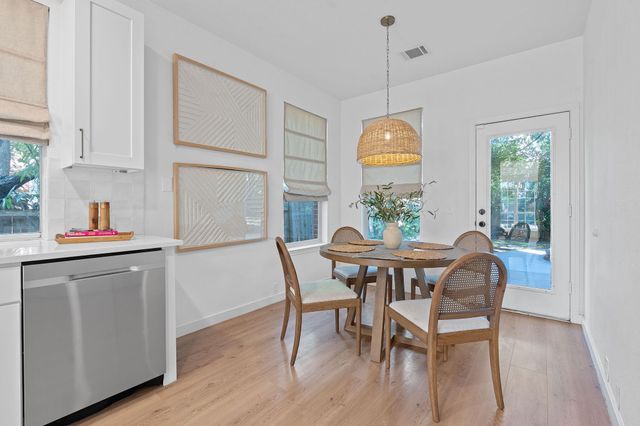 17813 Box Canyon TER, Round Rock, TX 78681