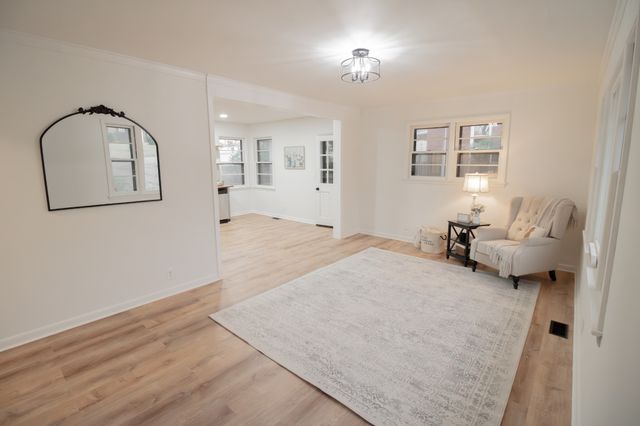 2907 Dunmore Dr, Nashville, TN 37214