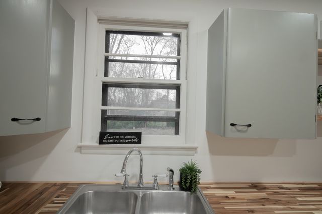 2907 Dunmore Dr, Nashville, TN 37214