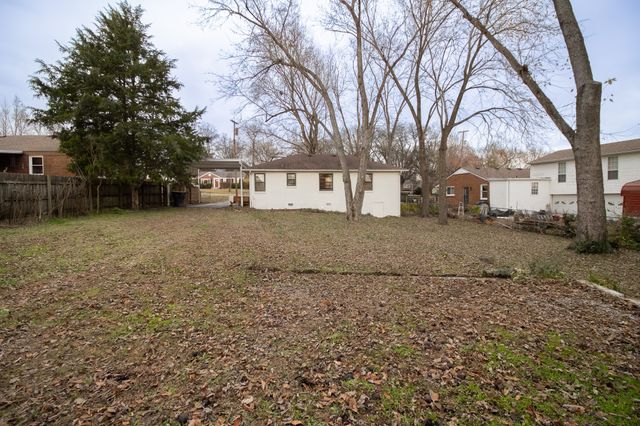 2907 Dunmore Dr, Nashville, TN 37214