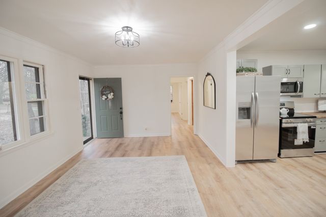 2907 Dunmore Dr, Nashville, TN 37214