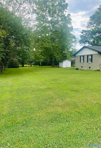 42 Sherwood Drive, Scottsboro, AL 35769