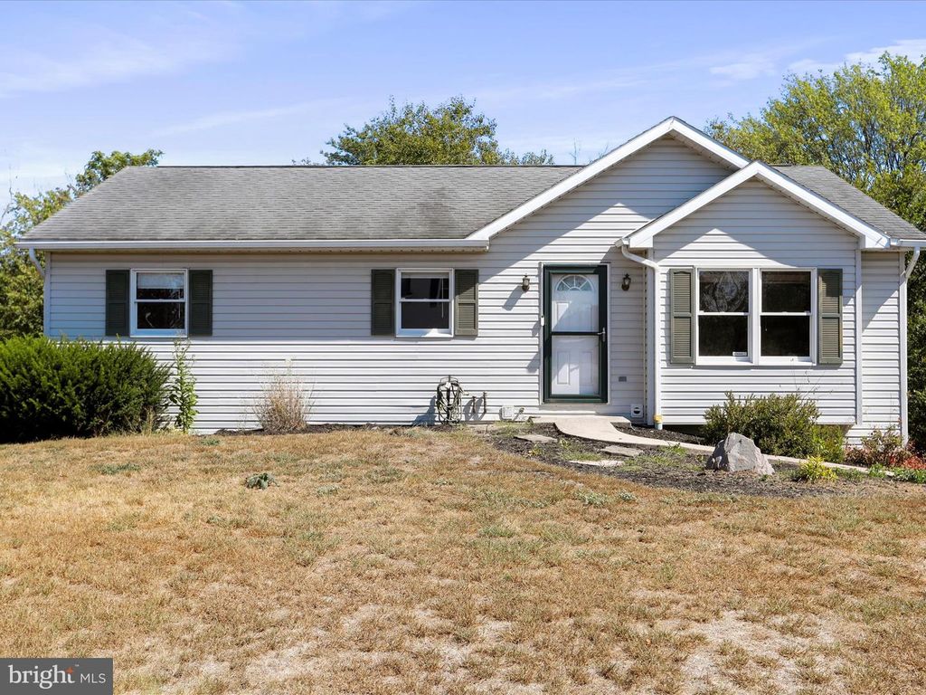 1191 CANDICE LANE, Chambersburg, PA 17201