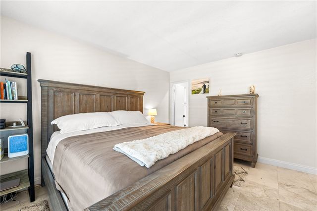 6511 Halifax Drive, Huntington Beach, CA 92647