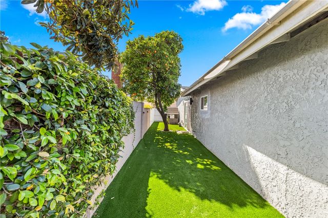 6511 Halifax Drive, Huntington Beach, CA 92647