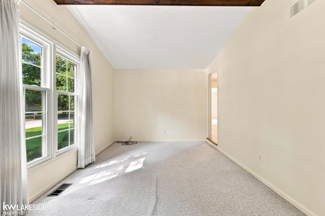 46100 Amesbury Street, Plymouth, MI 48170