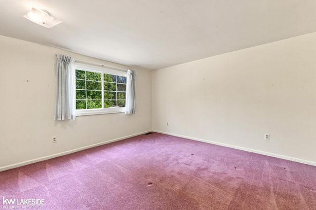 46100 Amesbury Street, Plymouth, MI 48170