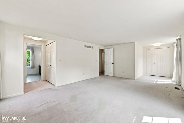 46100 Amesbury Street, Plymouth, MI 48170