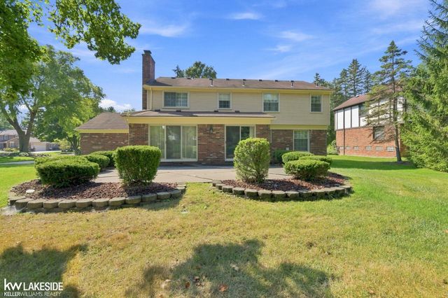 46100 Amesbury Street, Plymouth, MI 48170