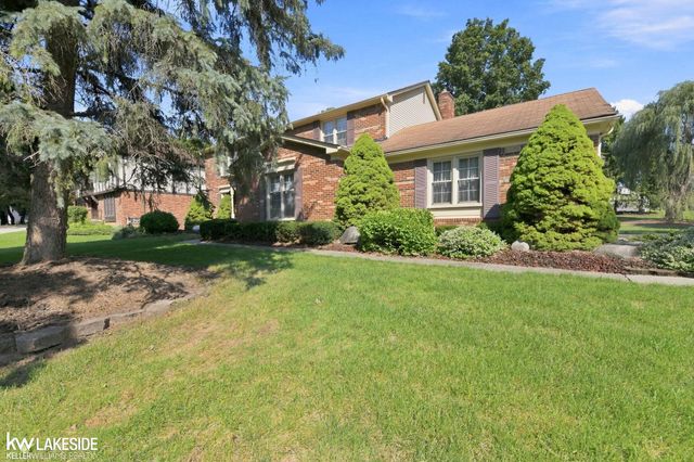 46100 Amesbury Street, Plymouth, MI 48170