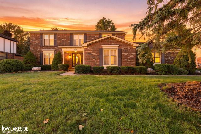 46100 Amesbury Street, Plymouth, MI 48170