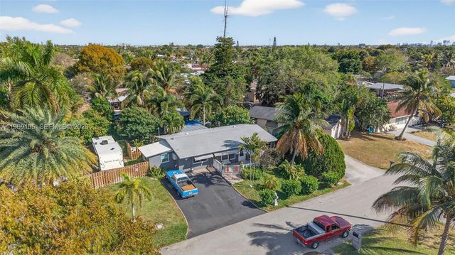 4280 NE 11th Ter, Pompano Beach, FL 33064