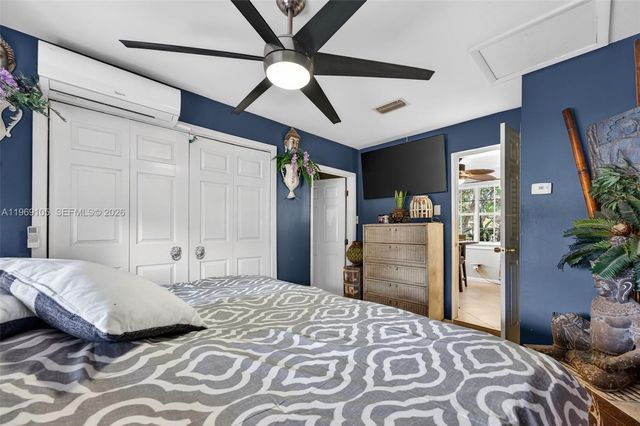 4280 NE 11th Ter, Pompano Beach, FL 33064